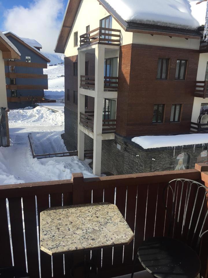 Redco №1 Apartament Gondola Lift Apartment Gudauri Exterior photo